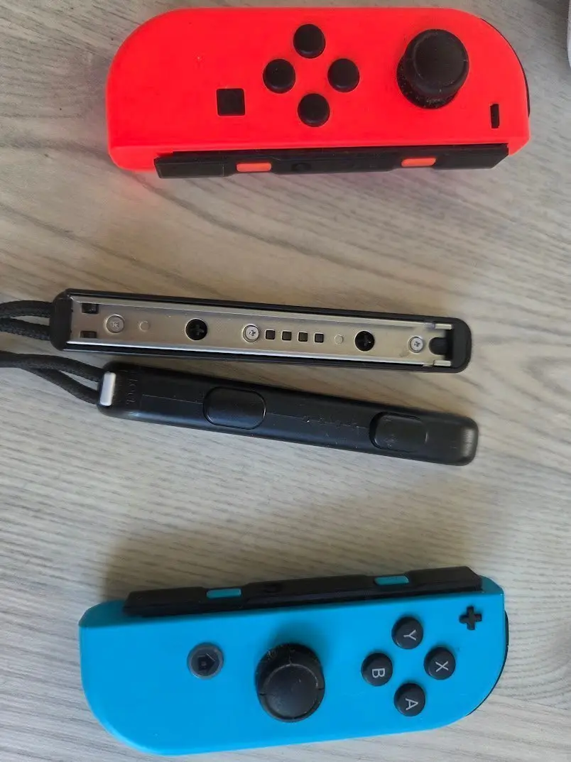 Asus 2 x 2 Nintendo Switch Joycon controllere fra Nyxi & Nintendo