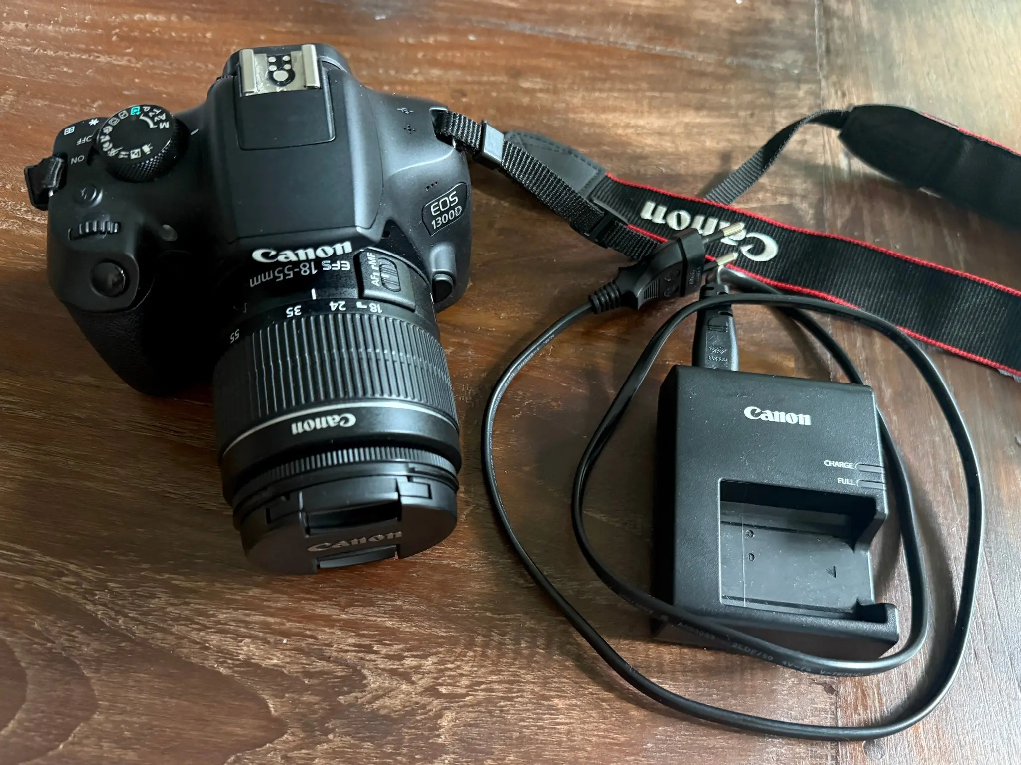 Canon EOS 1300D + Canon EF-S 18–55mm