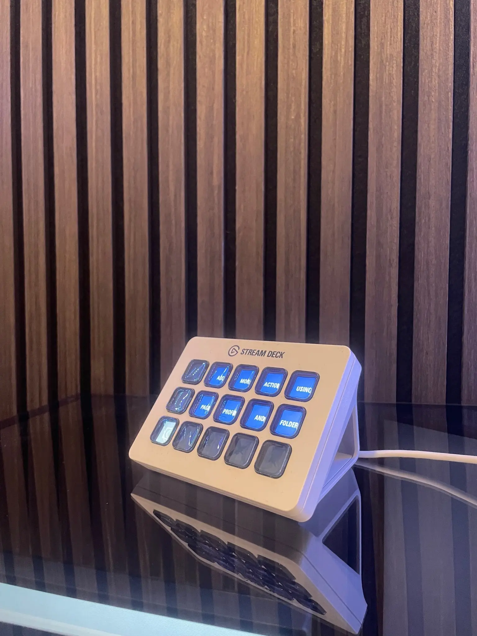 Asus Elgato Stream Deck
