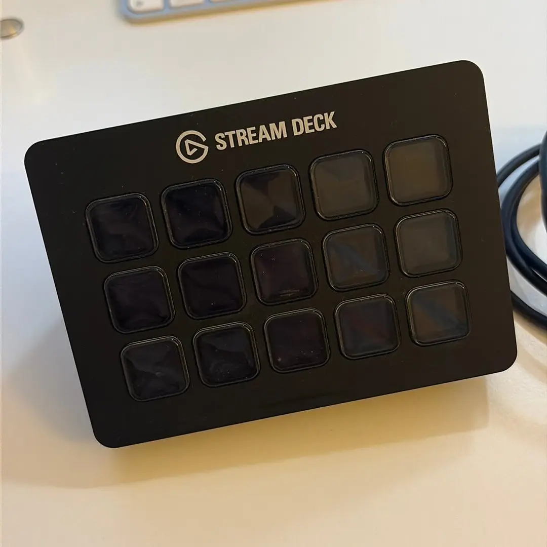 Asus Elgato Stream Deck